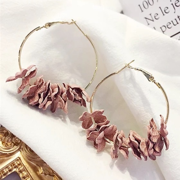 Flower Petal Dusty Rose Large Hoop Gold Earrings - Picture 6 of 8